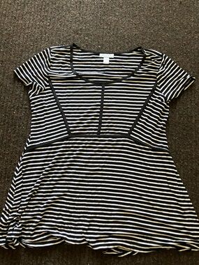 Motherhood Maternity Black and White Striped Short Sleeve Scoop Tee